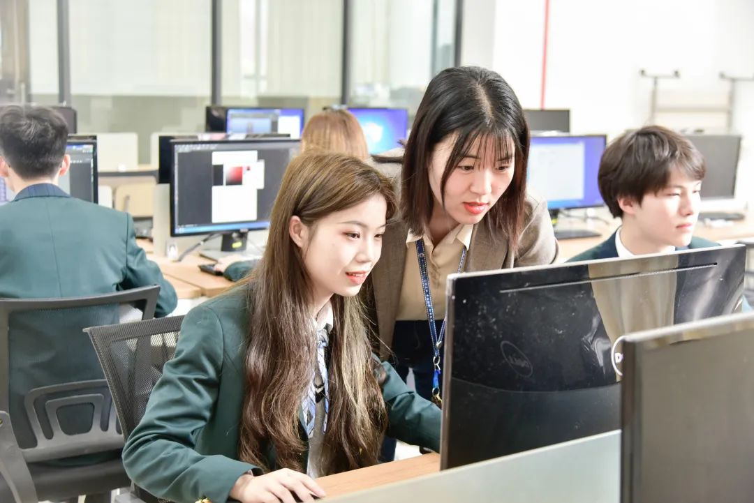 办学特色(图1)